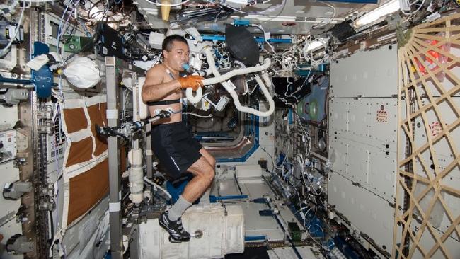 How Do Astronauts Workout in Space? (Fascinating Science)