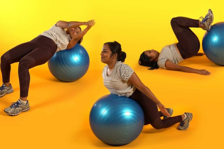 How to Use a Workout Ball for Core Strength