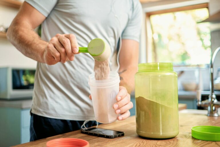 Should You Take Creatine Daily or Only on Workout Days?