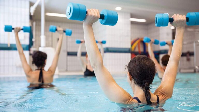 How to Swim for Fitness – Workout Guide