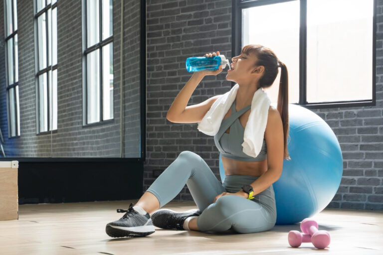 What to Eat & Drink After Workout – Recovery Tips